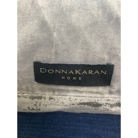 Donna Karan Home 18"x18"" Silver Blue Ombre 100% Feather Fill Pillow - Picture 3 of 3